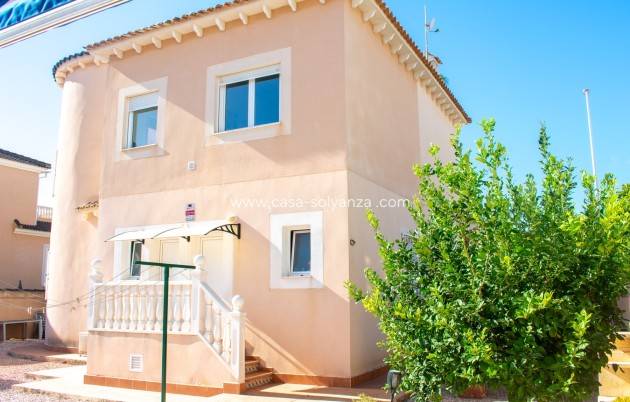 Revente - Independent villa - Orihuela Costa - La Zenia