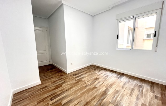 Wiederverkauf - Wohnung - San Miguel de Salinas