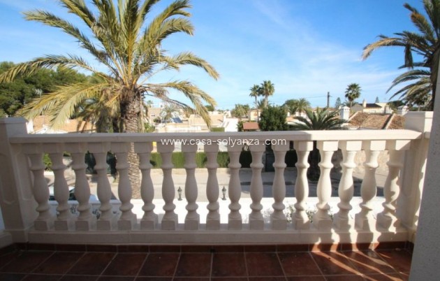 Resale - Villa - Orihuela Costa - Cabo Roig