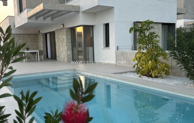 Neue Gebäude - Villa - Finestrat