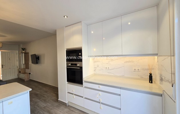 Herverkoop - Appartement / flat - Orihuela Costa - La Zenia