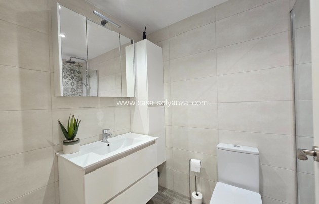 Herverkoop - Appartement / flat - Orihuela Costa - La Zenia