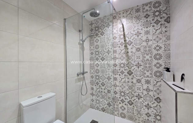Herverkoop - Appartement / flat - Orihuela Costa - La Zenia