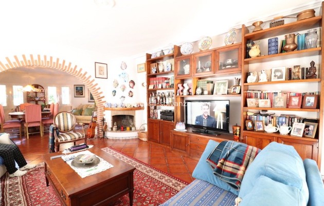Revente - Villa - Torrevieja - El chaparral