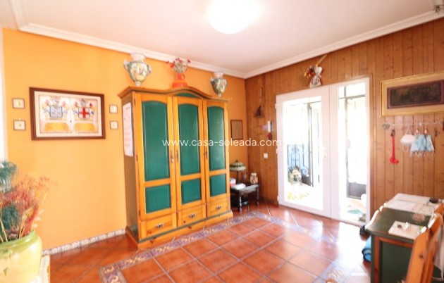Revente - Villa - Torrevieja - El chaparral