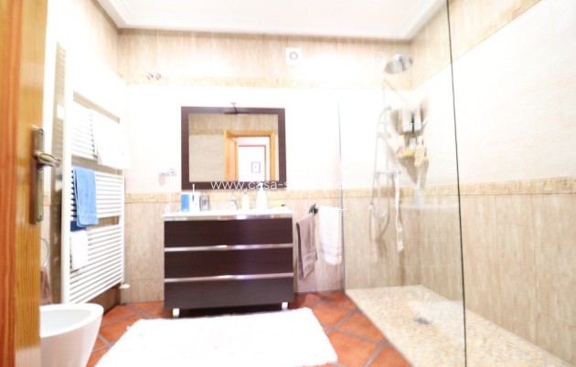 Revente - Villa - Torrevieja - El chaparral