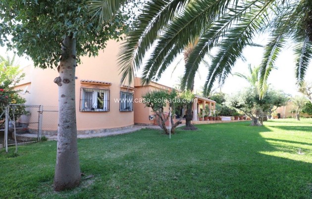 Revente - Villa - Torrevieja - El chaparral