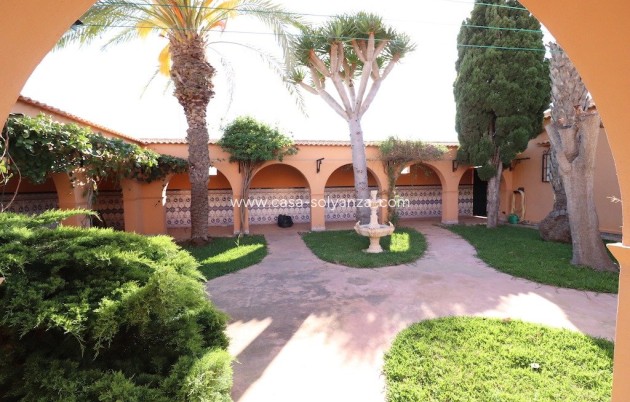 Revente - Villa - Torrevieja - El chaparral