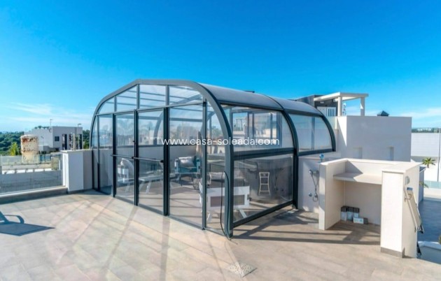 Wiederverkauf - Villa - Orihuela Costa - Campoamor