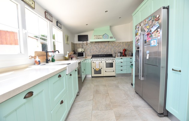 Wiederverkauf - Finca / Country Property - Heredades