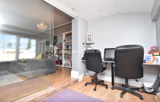 Wiederverkauf - Finca / Country Property - Heredades