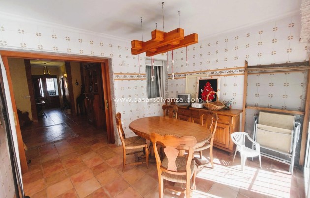 Resale - Villa - Torrevieja - Center