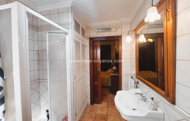 Resale - Villa - Torrevieja - Center