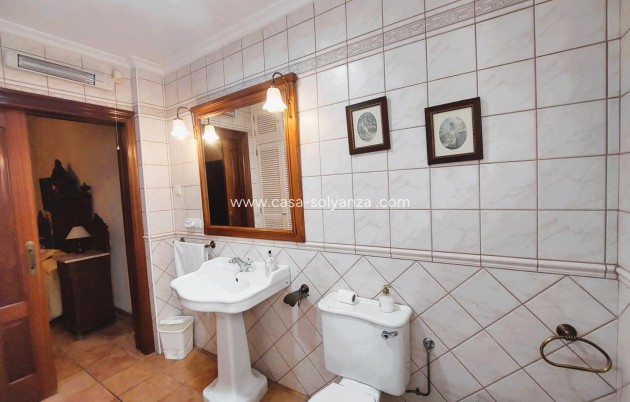 Resale - Villa - Torrevieja - Center