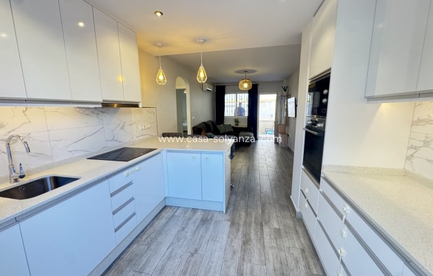 Wiederverkauf - Wohnung - La Zenia