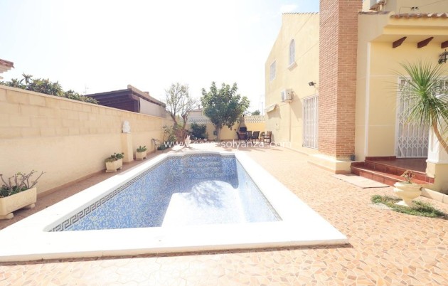 Revente - Villa - Orihuela Costa - Playa Flamenca