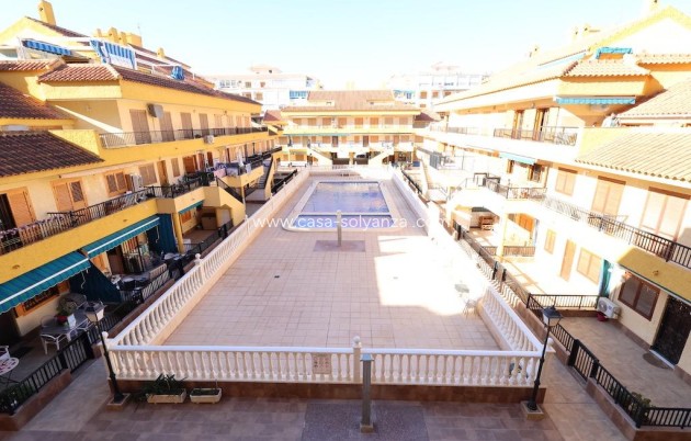 Resale - Apartment / flat - Torrevieja - La Mata