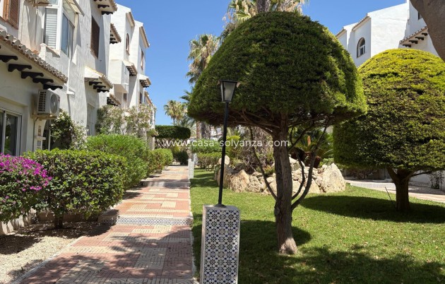 Herverkoop - Herenhuis - Ciudad Quesada