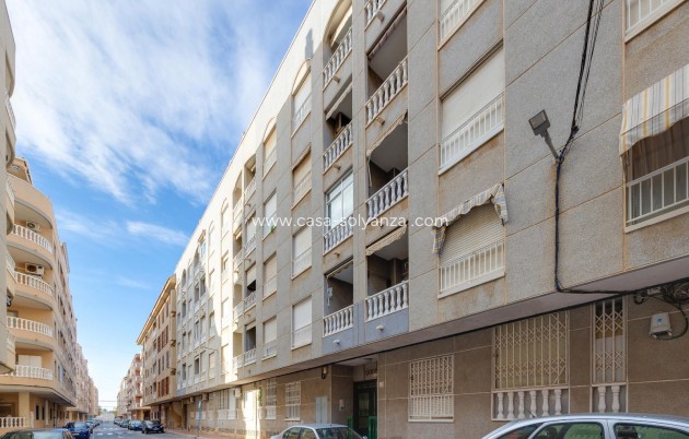 Herverkoop - Appartement / flat - Torrevieja - Acequion