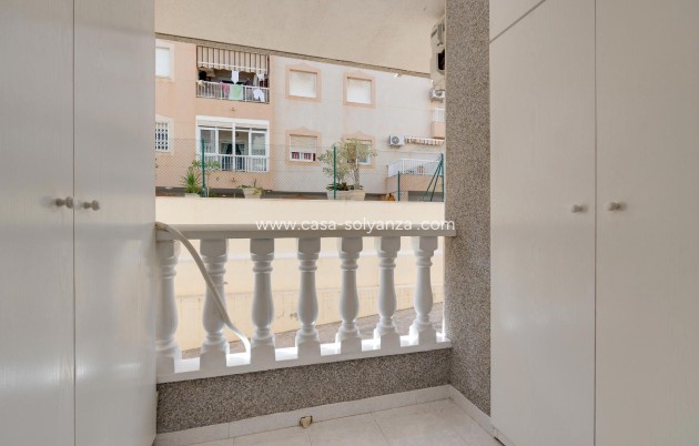 Herverkoop - Appartement / flat - Torrevieja - Acequion
