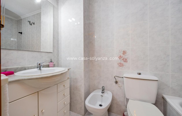 Herverkoop - Appartement / flat - Torrevieja - Acequion