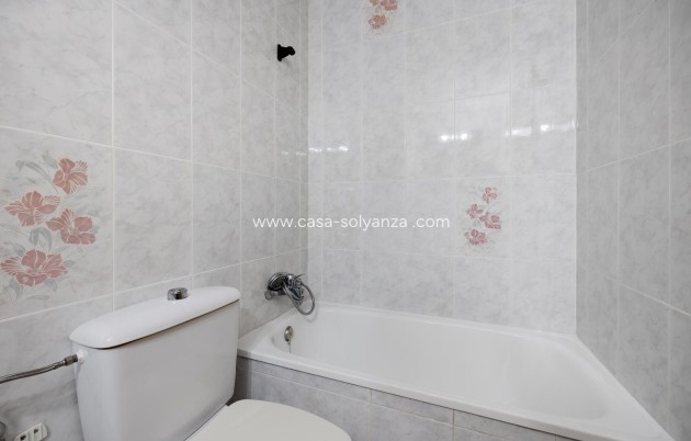 Herverkoop - Appartement / flat - Torrevieja - Acequion