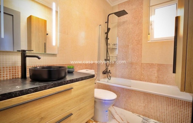 Resale - Villa - San Miguel de Salinas - Residencial los flamencos