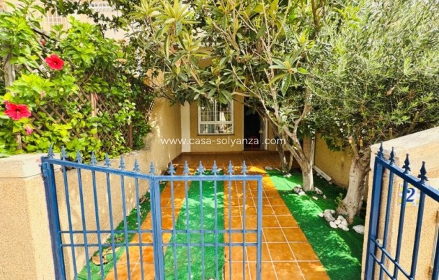 Revente - Appartement - Torrevieja - Aguas Nuevas