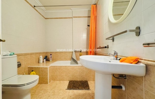 Revente - Appartement - Torrevieja - Aguas Nuevas