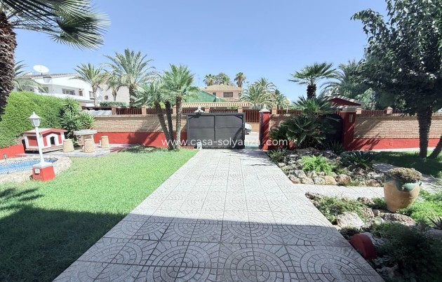 Revente - Villa - Campoamor