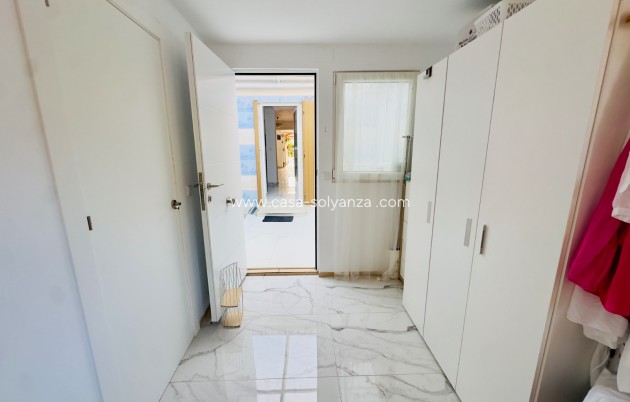 Revente - Villa - Torrevieja - Playa De Los Naufragos