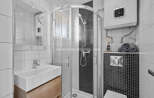 Revente - Appartement - Punta Prima