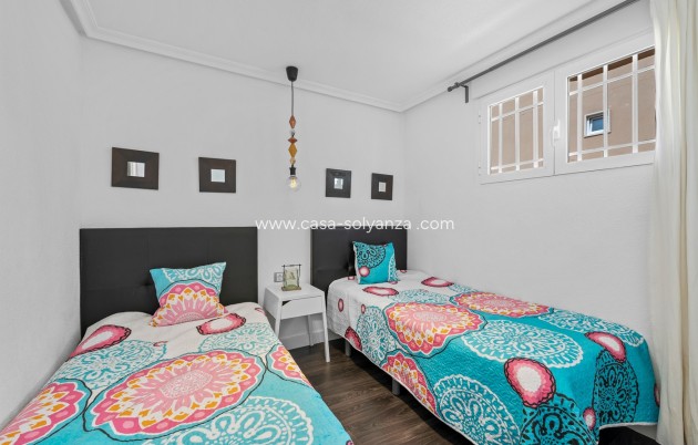 Revente - Appartement - Punta Prima