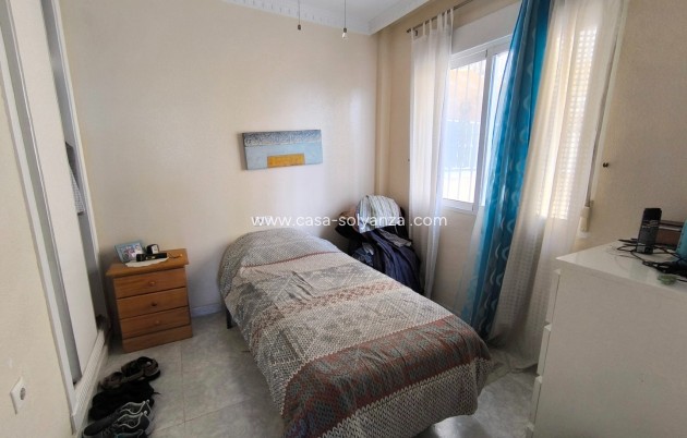 Resale - Apartment / flat - Algorfa