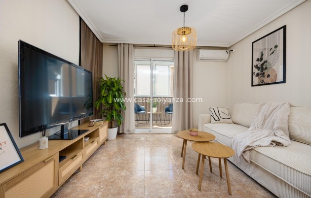 Reventa - Apartamento / piso - Torrevieja - Center