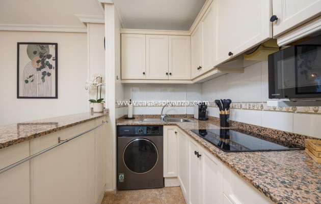 Reventa - Apartamento / piso - Torrevieja - Center