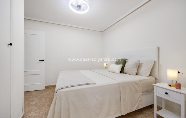 Reventa - Apartamento / piso - Torrevieja - Center