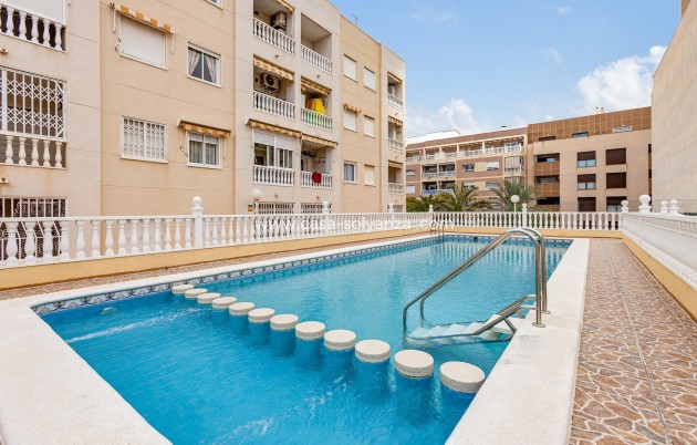 Reventa - Apartamento / piso - Torrevieja - Center