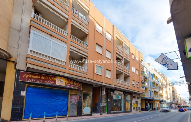 Reventa - Apartamento / piso - Torrevieja - Center