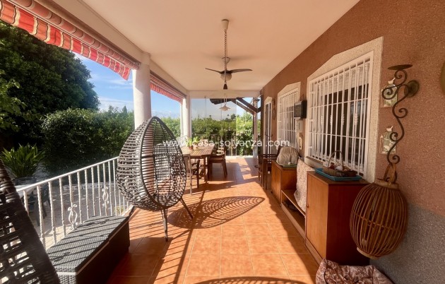 Wiederverkauf - Villa - Orihuela