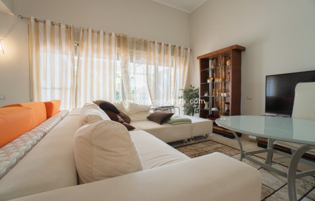 Resale - Villa - Orihuela Costa - Las Colinas Golf Resort