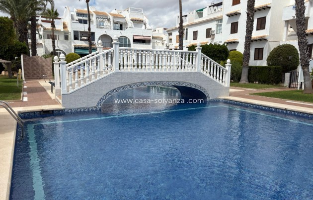 Herverkoop - Herenhuis - Ciudad Quesada