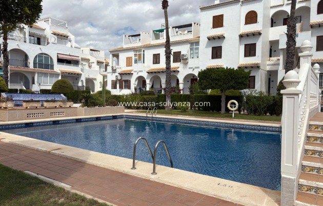 Herverkoop - Herenhuis - Ciudad Quesada