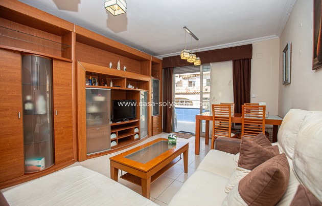 Resale - Apartment / flat - Torrevieja - Beach