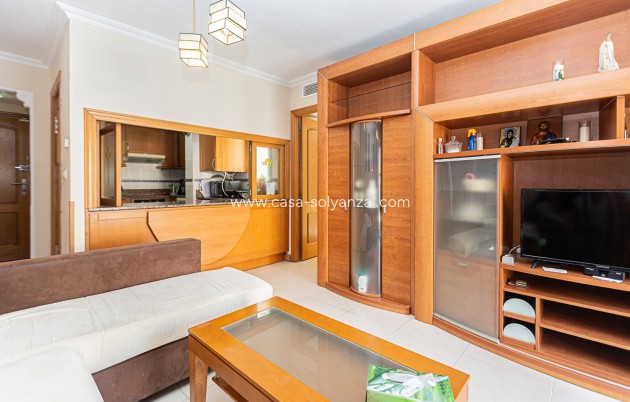 Resale - Apartment / flat - Torrevieja - Beach