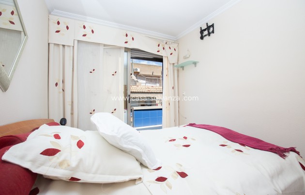 Resale - Apartment / flat - Torrevieja - Beach