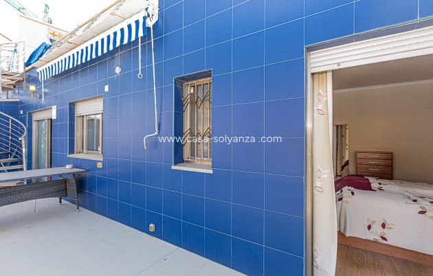 Resale - Apartment / flat - Torrevieja - Beach