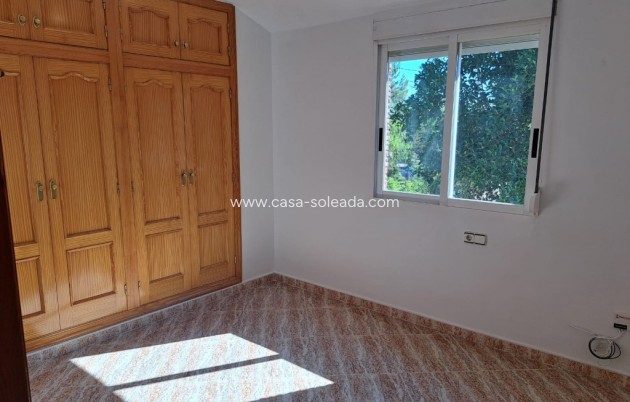 Reventa - Country Property/Finca - Orihuela