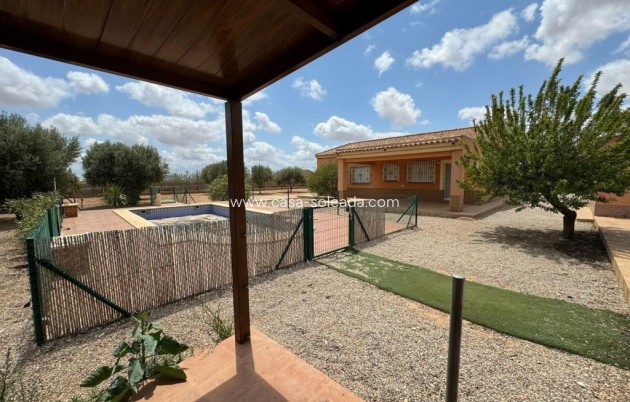 Revente - Villa - Fuente Alamo