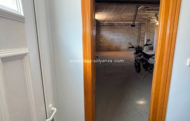 Wiederverkauf - Villa - La Union